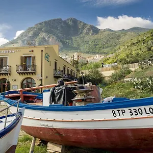 *** Hotel Cala Marina Italia